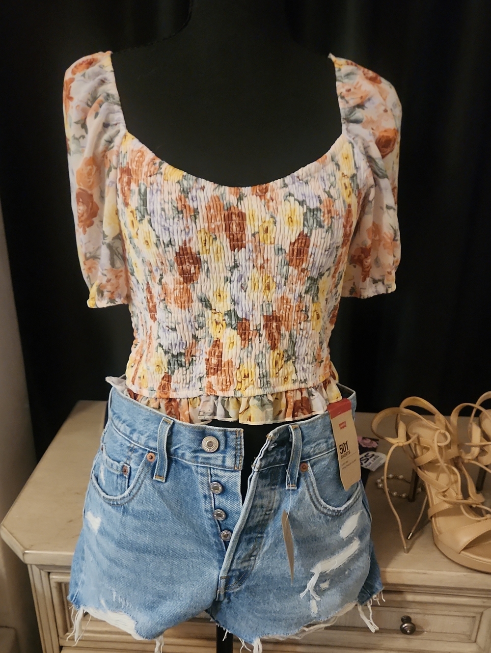Floral Smocked Puff-Sleeve Crop Top - Multi Floral